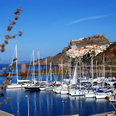 Sardinia Re - Attico Baja Ostina 度假居 卡斯特尔萨多