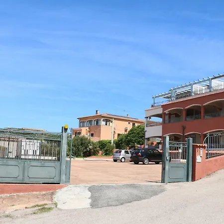 Sardinia Re - Attico Baja Ostina 別荘 *