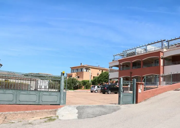 Sardinia Re - Attico Baja Ostina Prázdninový dům *